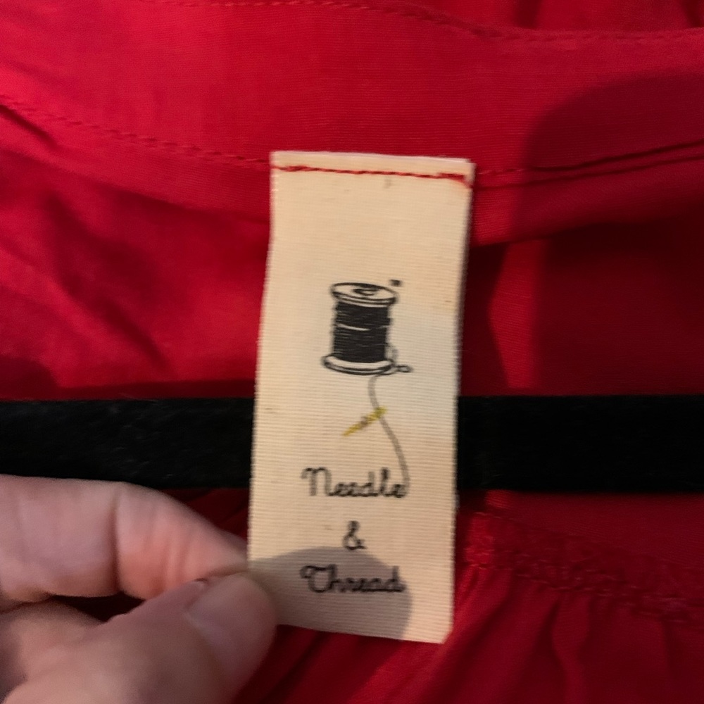 Needles & Thread 0458 - Picture 3 of 4